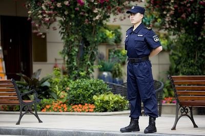 咸阳安保人员夜间巡逻注意事项